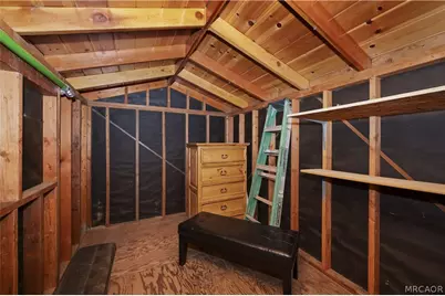 833 E Barker Boulevard, Big Bear City, CA 92314 - Photo 28