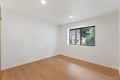 24612 Bernard Drive, Crestline, CA 92325 - Photo 24