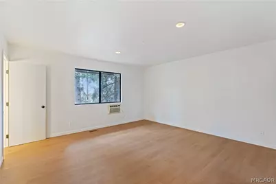 24612 Bernard Drive, Crestline, CA 92325 - Photo 18
