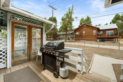 1113 W North Shore Drive, Big Bear City, CA 92314 - Photo 36