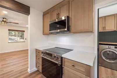 304 Greenspot Boulevard, Big Bear City, CA 92314 - Photo 18