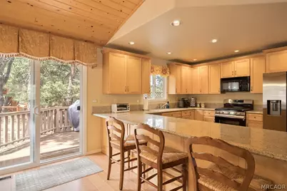1171 Alameda Road, Big Bear City, CA 92314 - Photo 16