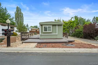 391 Montclair Drive #17, Big Bear City, CA 92314 - Photo 2