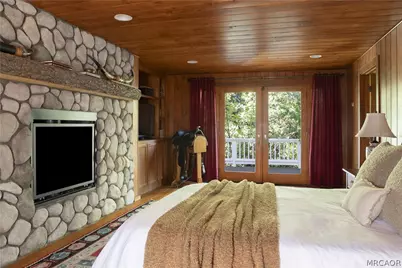 28819 North Shore Road, Lake Arrowhead, CA 92352 - Photo 12