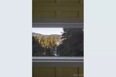 28819 North Shore Road, Lake Arrowhead, CA 92352 - Photo 26