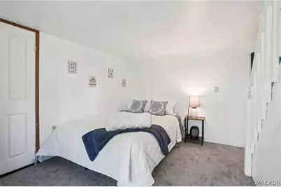 670 Villa Grove Avenue, Big Bear City, CA 92314 - Photo 16