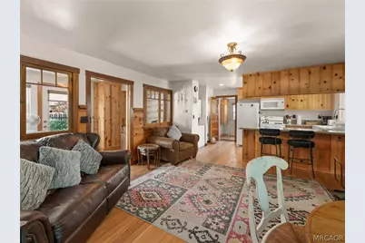 40083 Lakeview Drive, Big Bear Lake, CA 92315 - Photo 16