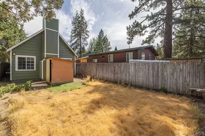 1031 W Aeroplane Boulevard, Big Bear City, CA 92314 - Photo 6