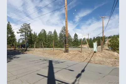 40318 Big Bear Boulevard, Big Bear Lake, CA 92315 - Photo 2