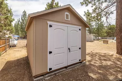 908 Spruce Lane, Big Bear City, CA 92314 - Photo 22
