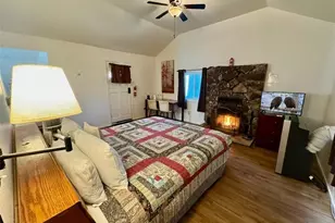 40105 Big Bear Blvd Blvd, Big Bear Lake, CA 92315 - Photo 14