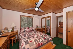 911 Panamint Mountain Dr, Big Bear City, CA 92314 - Photo 22