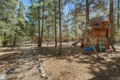 613 Cedar Glen Drive, Big Bear City, CA 92314 - Photo 46