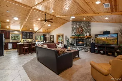 613 Cedar Glen Drive, Big Bear City, CA 92314 - Photo 10