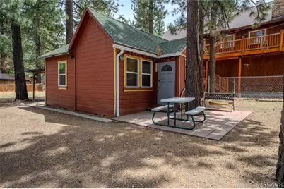 365 Georgia Street, Big Bear Lake, CA 92315 - Photo 2