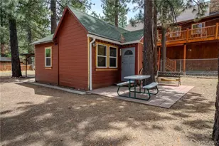 365 Georgia St, Big Bear Lake, CA 92315 - Photo 2