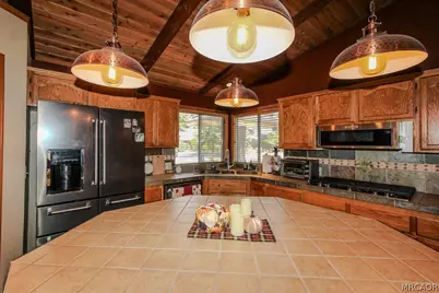 401 Pintail Drive, Big Bear City, CA 92314 - Photo 12