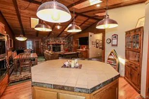 401 Pintail Dr, Big Bear City, CA 92314 - Photo 16