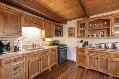 668 Butte Avenue, Big Bear City, CA 92314 - Photo 16