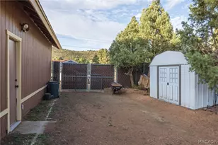46531 Arastre Rd, Big Bear City, CA 92314 - Photo 10