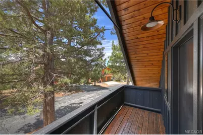 533 Villa Grove Avenue, Big Bear City, CA 92314 - Photo 16