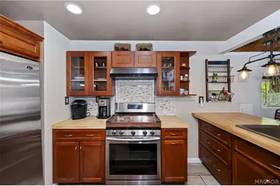524 Highland Lane, Sugarloaf, CA 92386 - Photo 16