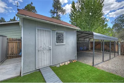 524 Highland Lane, Sugarloaf, CA 92386 - Photo 40