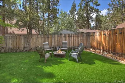 524 Highland Lane, Sugarloaf, CA 92386 - Photo 8