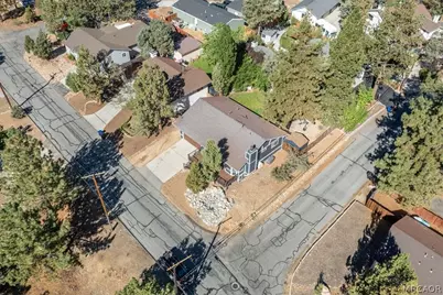 381 San Martin Drive, Big Bear City, CA 92314 - Photo 6