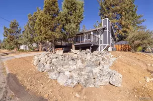 381 San Martin Dr, Big Bear City, CA 92314 - Photo 8