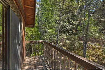 983 Teakwood Drive, Lake Arrowhead, CA 92352 - Photo 20