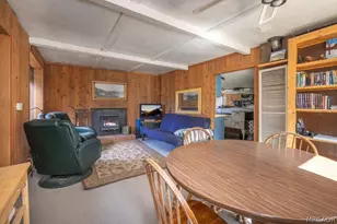 160 Lakeview Trail, Fawnskin, CA 92333 - Photo 10