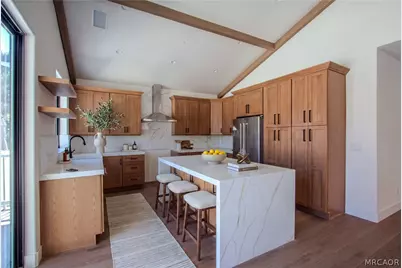 305 E Angeles Boulevard, Big Bear City, CA 92314 - Photo 8
