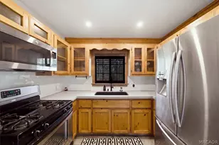 849 Highland Ln, Sugarloaf, CA 92386 - Photo 10