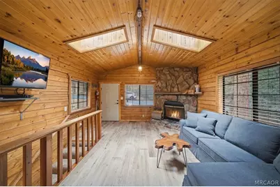 849 Highland Lane, Sugarloaf, CA 92386 - Photo 6