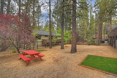 376 Crystal Lake Road, Big Bear Lake, CA 92315 - Photo 32