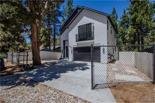 225 E Aeroplane Blvd, Big Bear City, CA 92314 - Photo 4