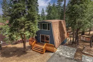 897 Ford Ln, Big Bear Lake, CA 92315 - Photo 2