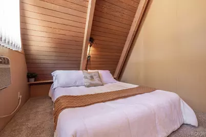 43615 Bow Canyon Lane, Big Bear Lake, CA 92315 - Photo 14