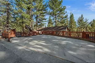 39251 Cedar Dell Rd, Fawnskin, CA 92333 - Photo 24