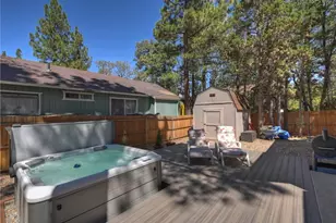 327 Wabash Ln, Sugarloaf, CA 92386 - Photo 16