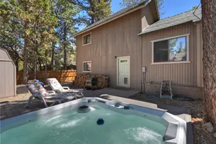 327 Wabash Ln, Sugarloaf, CA 92386 - Photo 18