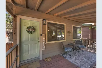 327 Wabash Lane, Sugarloaf, CA 92386 - Photo 2