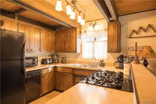 764 Panamint Mountain Dr, Big Bear City, CA 92314 - Photo 20