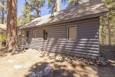 1122 Illini Drive, Fawnskin, CA 92333 - Photo 4