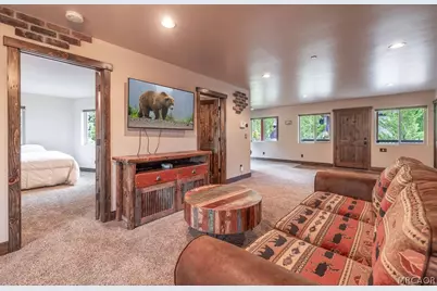 40944 Seneca Trail, Big Bear Lake, CA 92315 - Photo 12