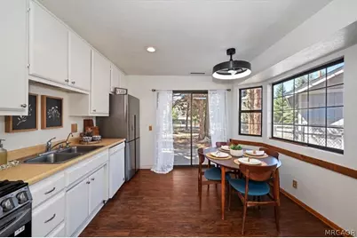1345 E Country Club Boulevard, Big Bear City, CA 92314 - Photo 8