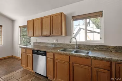 432 Chip-O-Wood Lane, Big Bear Lake, CA 92315 - Photo 12