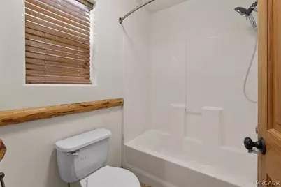 432 Chip-O-Wood Lane, Big Bear Lake, CA 92315 - Photo 20