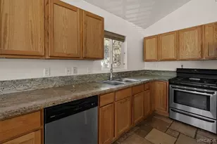432 Chip-O-Wood Ln, Big Bear Lake, CA 92315 - Photo 10